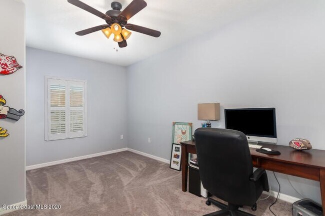 Building Photo - 3465 Sedge Dr
