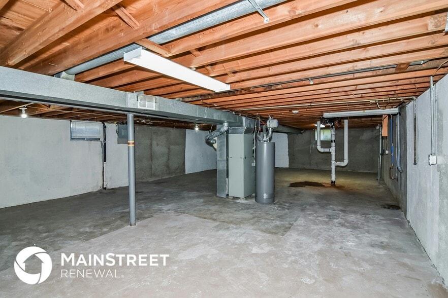 Building Photo - 8102 E 93rd Terrace