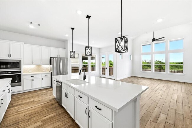 Building Photo - 8709 Lullwater Trl