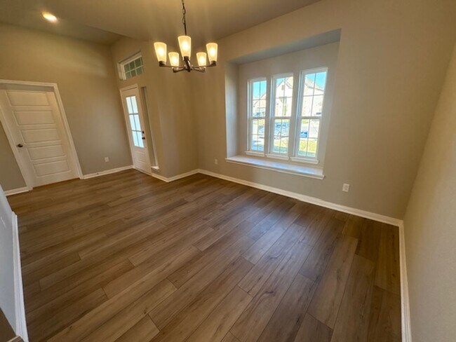 Building Photo - AVAILABLE NOW; APPLY AT OUR WEBSITE TODAY!!