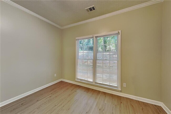Building Photo - 10035 Feather Sound Ct