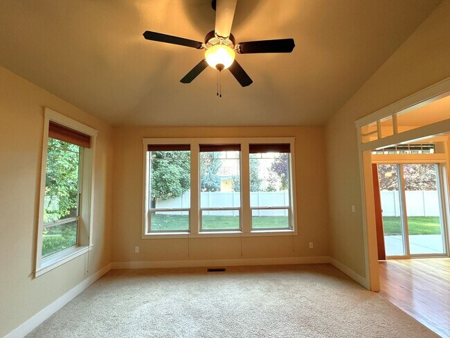 Building Photo - Beautiful 3 bed 2 bath home in The Preserv...