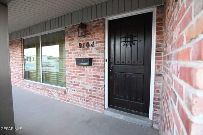 Building Photo - 9104 W H Burges Dr