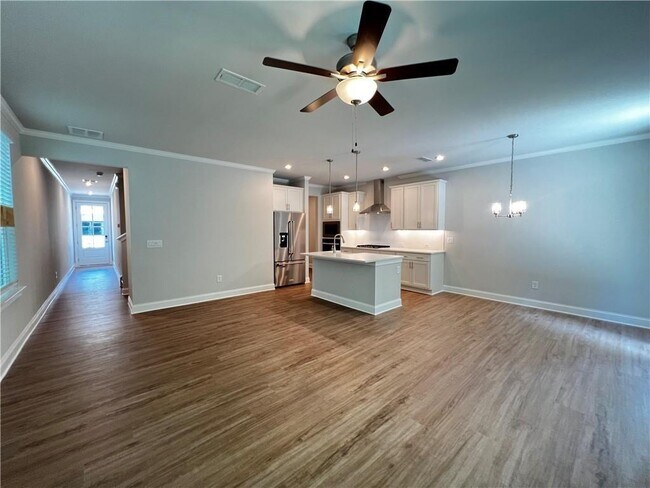 Building Photo - 713 Stickley Oak Way