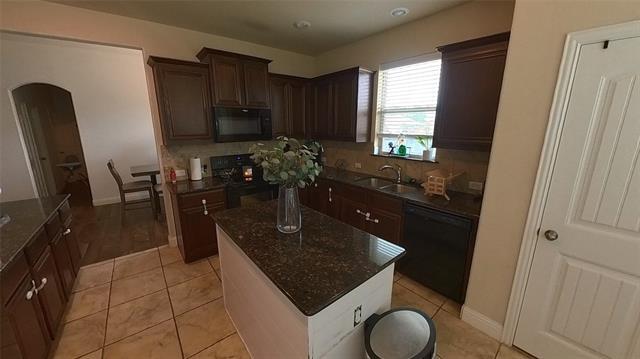 Building Photo - 7417 Caladium Ln
