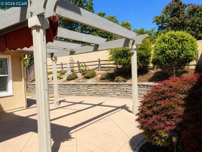 Building Photo - 3506 Sandalford Way