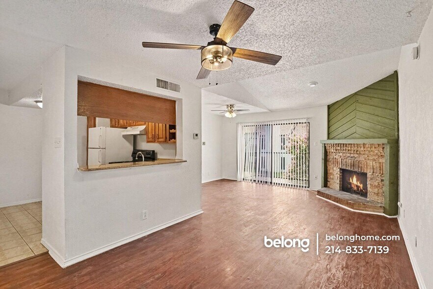 Building Photo - 232 Shady Ln Dr