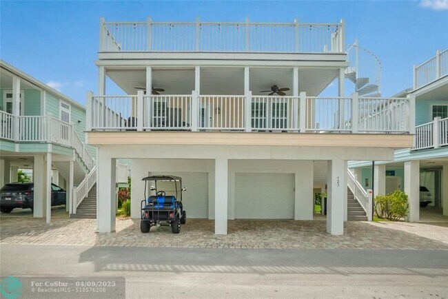 Primary Photo - 423 E Intercoastal Dr
