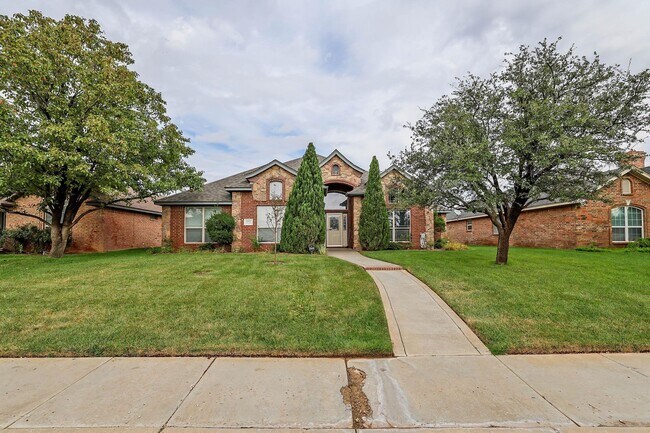Building Photo - 6802 Thunder Rd