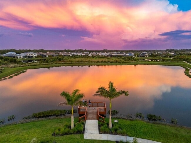 Building Photo - 8765 Daybreak St