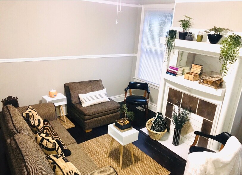 Living room. - 2234 Central Ave