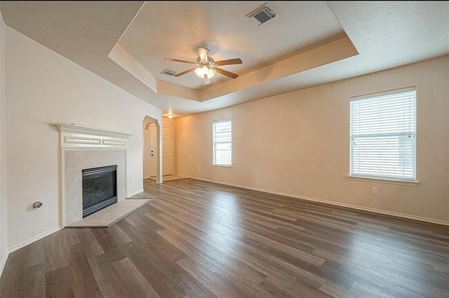 Building Photo - 1123 Desert Palms Ln