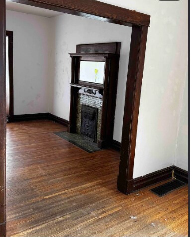 Building Photo - 1057 S Pennsylvania St