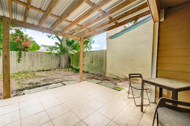 Building Photo - 10326 Bridgeland Ln