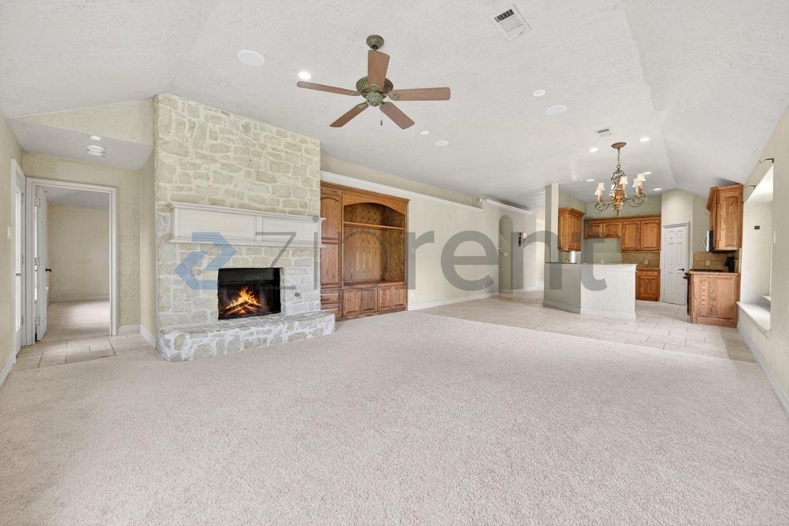 Building Photo - 6592 Clydesdale Ct