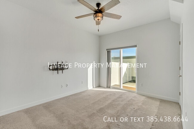 Building Photo - 3559 S Lydia Ann Ln