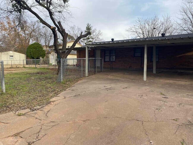 Building Photo - 5208 Allegheny Dr