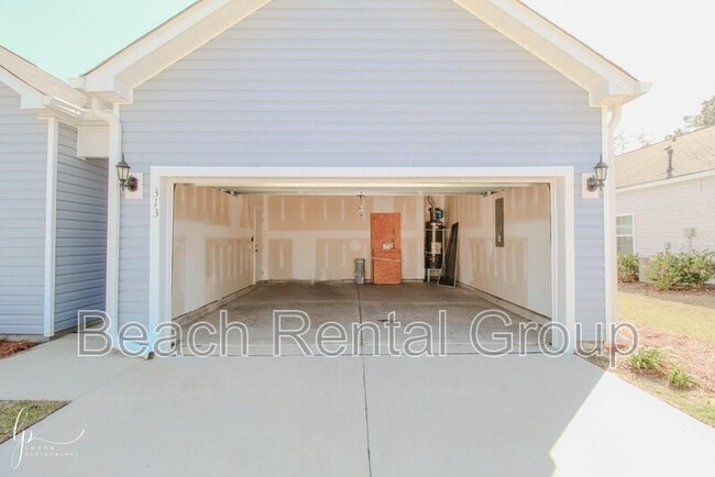 Building Photo - 313 Grv Pk Lp