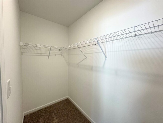 Building Photo - 51 Gresham Ct