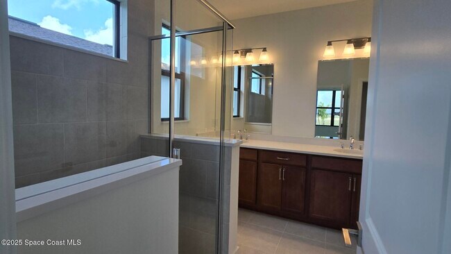Building Photo - 8578 Rocard Ct