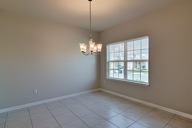 Building Photo - 6601 Loretta White Ln
