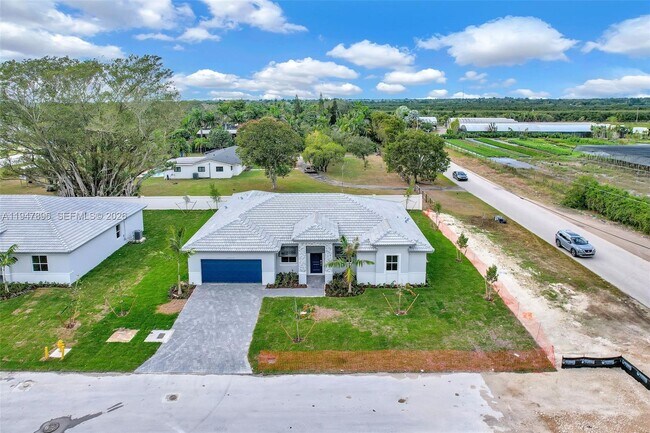 Building Photo - 27210 SW 159th Path