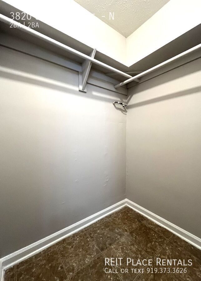 Building Photo - 3820 Sherman Ave