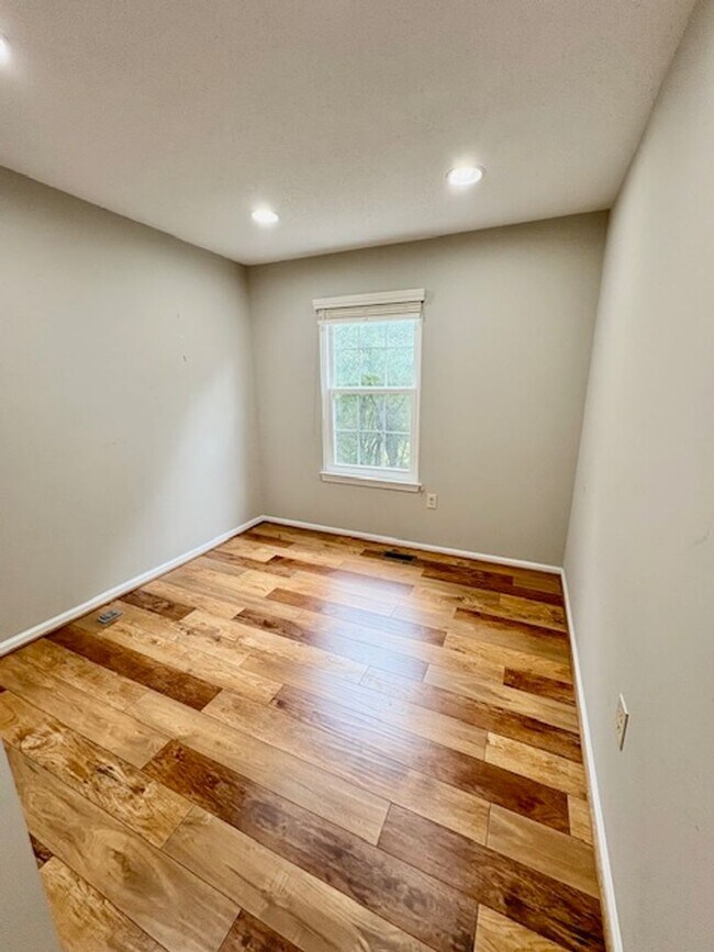 Building Photo - 13822 Grey Colt Dr