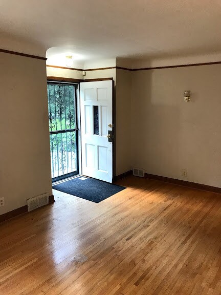 Building Photo - 4242 N Girard Ave
