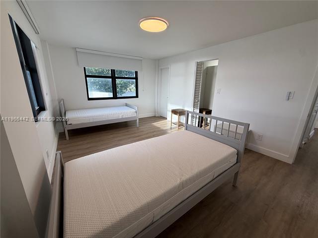 Building Photo - 4301 Collins Ave