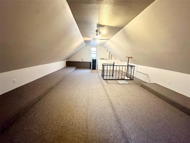 Building Photo - 4804 Ramsey Ave