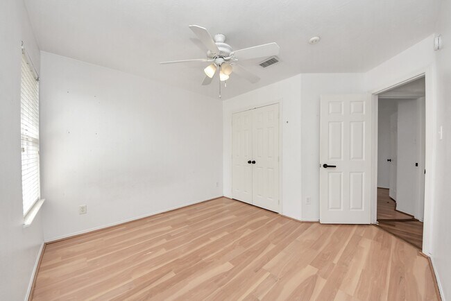 Building Photo - 21019 Stoney Haven Dr