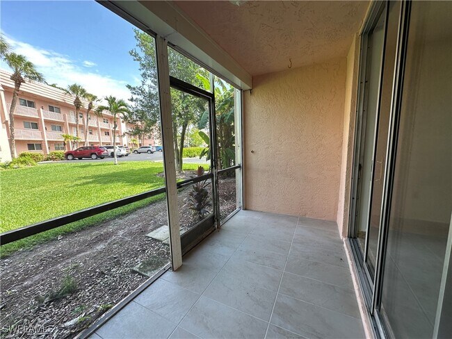 Building Photo - 170 Turtle Lake Ct