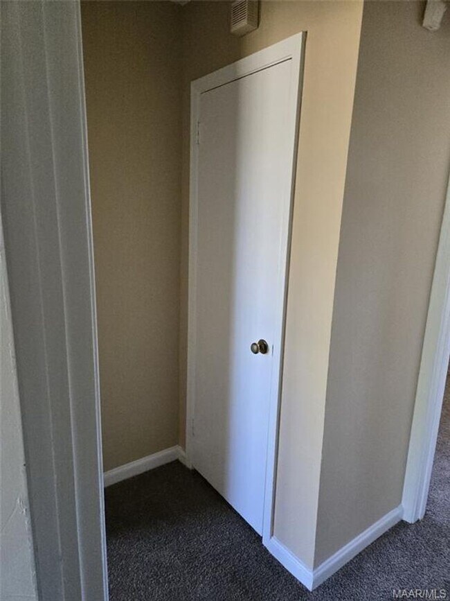 Building Photo - 4325 Brewer Rd