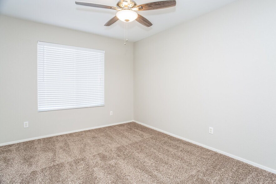 Building Photo - 7625 Adornment Ct