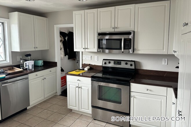 Building Photo - 59 Sunset Rd