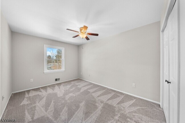 Building Photo - 231 Sutphin Ln