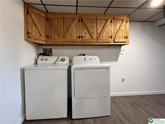 Building Photo - 1177 Arcadia St