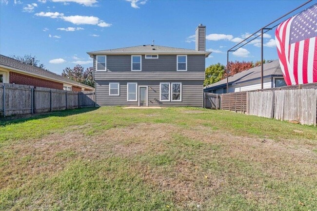 Building Photo - 396 Feathergrass Dr