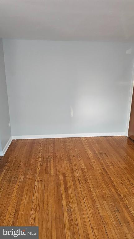 Building Photo - 6007 Bingham St