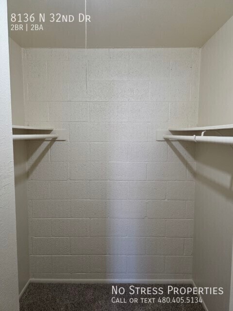 Building Photo - 8136 N 32nd Dr