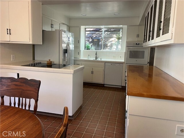 Building Photo - 58 Surfside Ave.