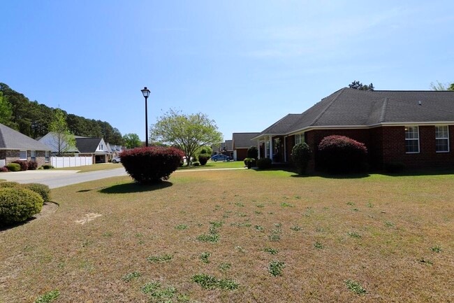 Building Photo - 3196 Daufaskie Rd