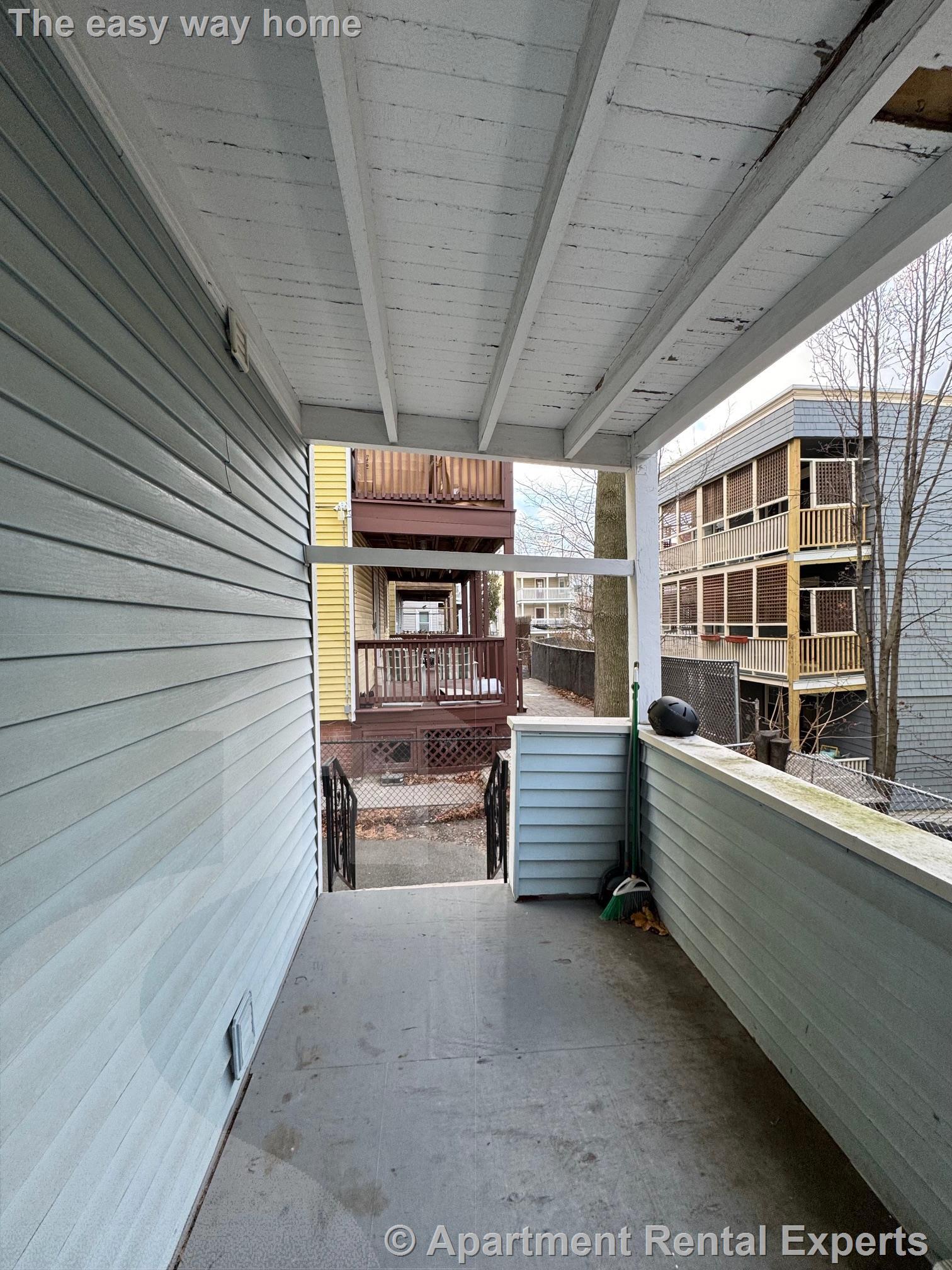 Building Photo - 97 Marion St