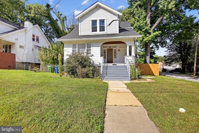 Building Photo - 4512 White Ave