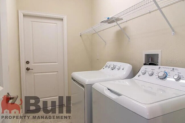 Building Photo - 11842 Epic Ave