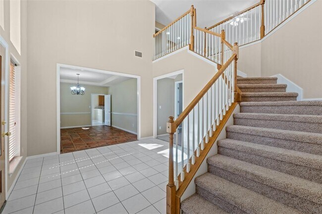 Building Photo - 1001 Chickory Ct