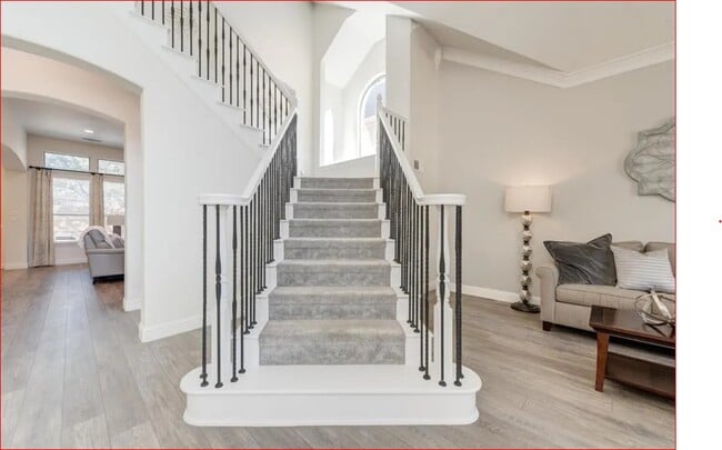 Building Photo - 3424 Dillon Ct