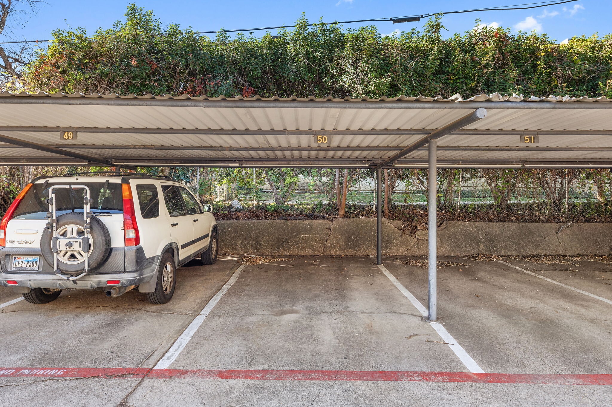 Building Photo - 5057 Les Chateaux Dr