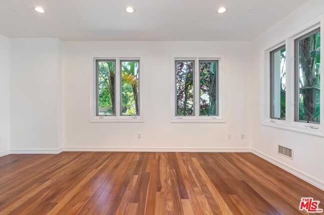 Building Photo - 2890 Forrester Dr